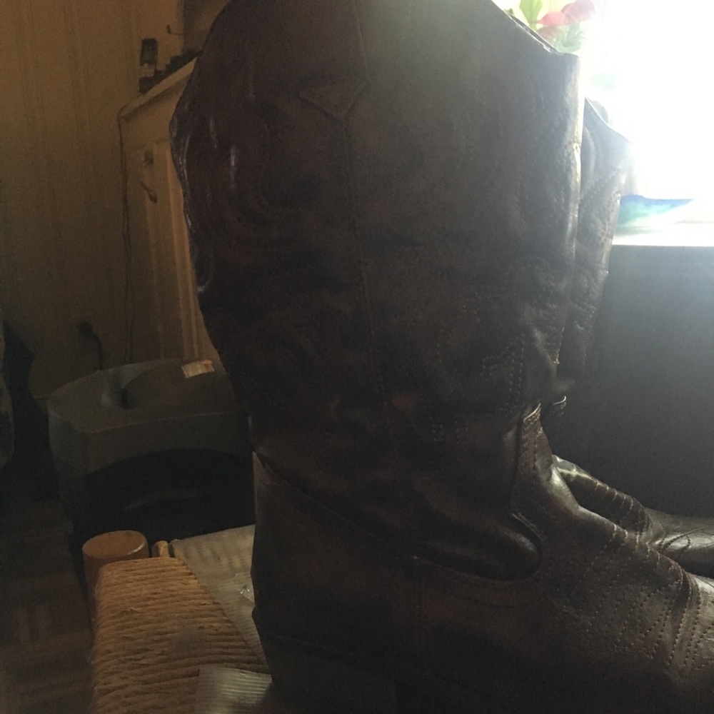 Girls cowboy boots